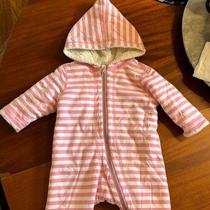 Hanna Anderson bunting suit. Worn twice. Size 60